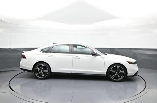Platinum White Pearl 2024 Honda Accord Hybrid Sport