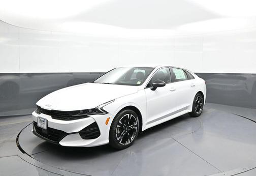 Glacial White Pearl 2023 Kia K5 GT-Line