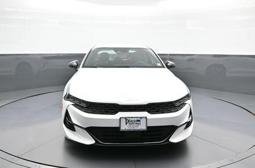 Glacial White Pearl 2023 Kia K5 GT-Line