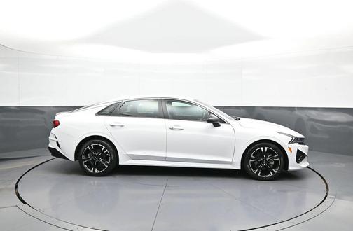 Glacial White Pearl 2023 Kia K5 GT-Line
