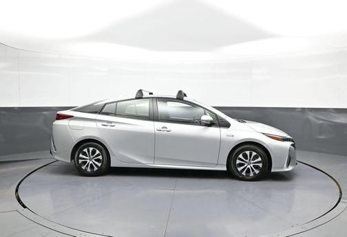 Classic Silver Metallic 2022 Toyota Prius Prime LE