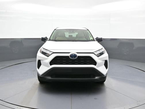 Ice Cap 2024 Toyota RAV4 Hybrid LE