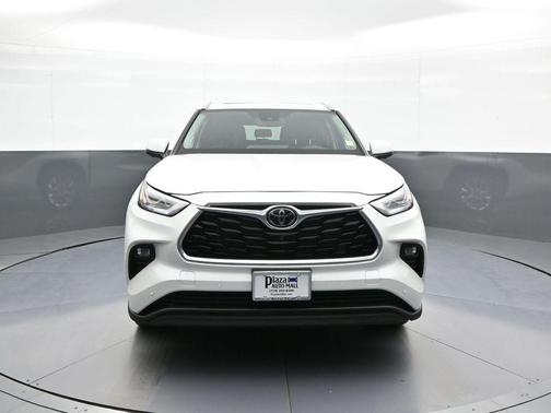 Wind Chill Pearl 2024 Toyota Highlander Limited