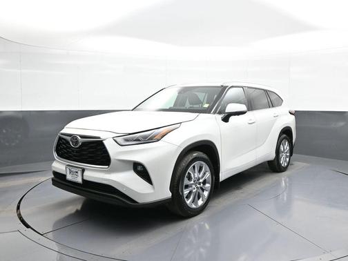 Wind Chill Pearl 2024 Toyota Highlander Limited