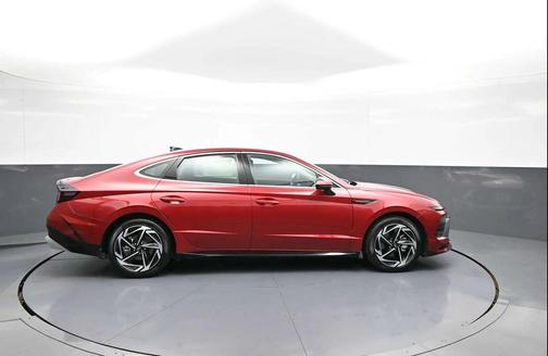Ultimate Red 2026 Hyundai SONATA SEL