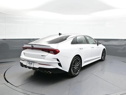 Glacial White Pearl 2021 Kia K5 GT