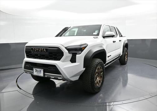 2025 Toyota Tacoma Hybrid 