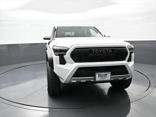 2025 Toyota Tacoma Hybrid 