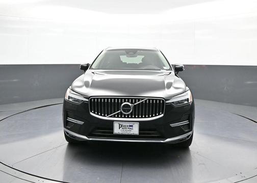 2022 Volvo XC60 B5 Inscription