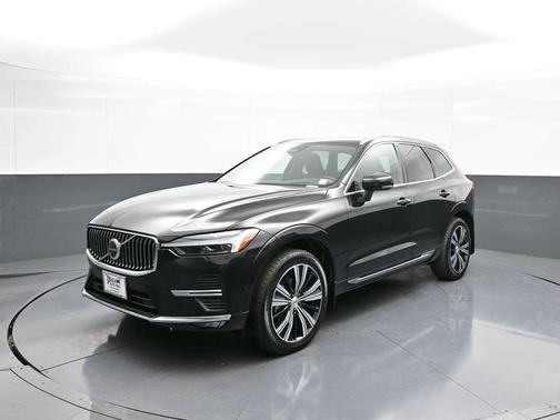 2022 Volvo XC60 B5 Inscription
