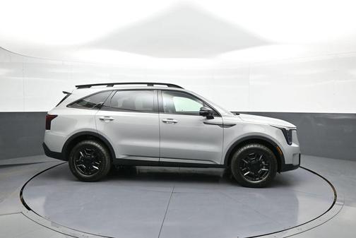 Wolf Gray 2026 Kia Sorento SX