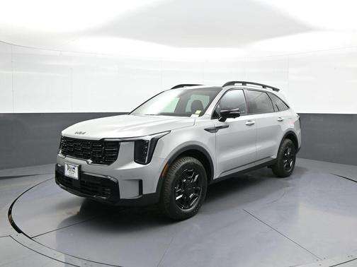 Wolf Gray 2026 Kia Sorento SX