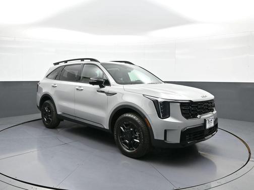 Wolf Gray 2026 Kia Sorento SX