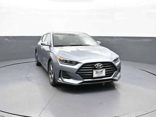 Sonic Silver 2019 Hyundai Veloster 2
