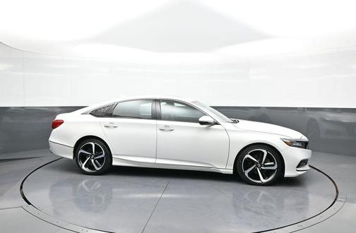 2019 Honda Accord Touring 2.0T
