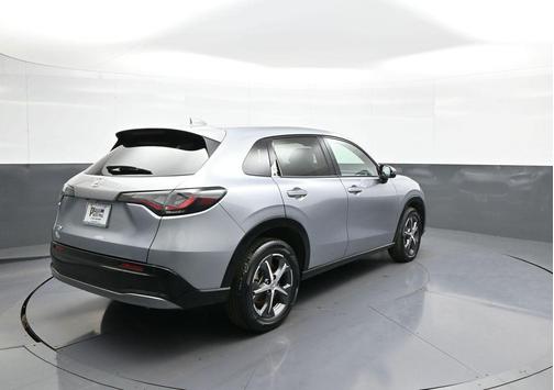 Lunar Silver Metallic 2024 Honda HR-V EX-L