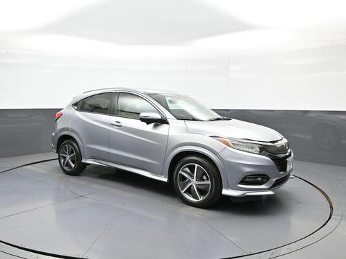 Modern Steel Metallic 2019 Honda HR-V Touring