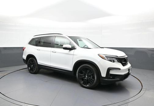 Platinum White Pearl 2022 Honda Pilot Special Edition