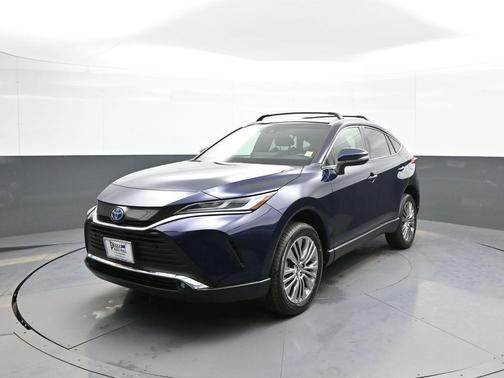 2023 Toyota Venza XLE