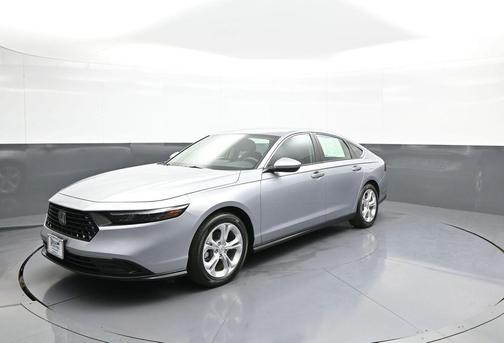 Lunar Silver Metallic 2023 Honda Accord LX 1.5T