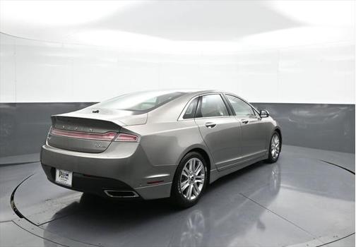 2016 Lincoln MKZ Base