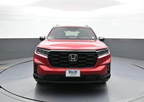 Radiant Red Metallic II 2025 Honda Pilot Black Edition