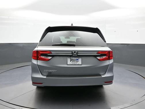 Lunar Silver Metallic 2024 Honda Odyssey EX-L