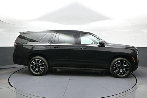 Black 2026 Chevrolet Suburban RST
