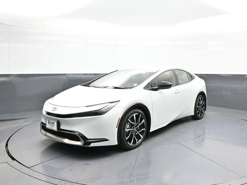 2024 Toyota Prius Prime XSE