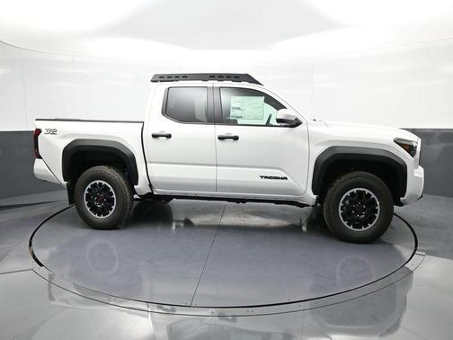 Ice 2024 Toyota Tacoma Limited