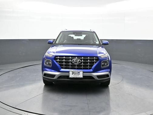2022 Hyundai VENUE Limited