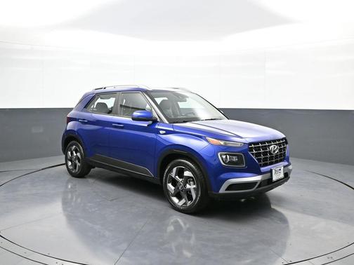 2022 Hyundai VENUE Limited