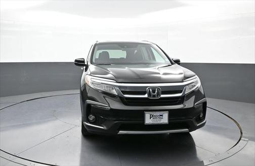 2022 Honda Pilot Touring 8-Passenger