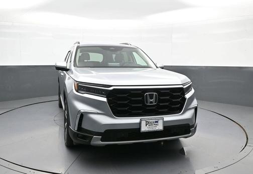 2023 Honda Pilot Touring 8-Passenger