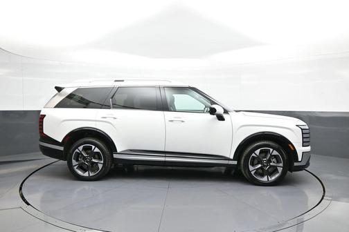 Creamy White Pearl 2026 Hyundai Palisade Hybrid Limited