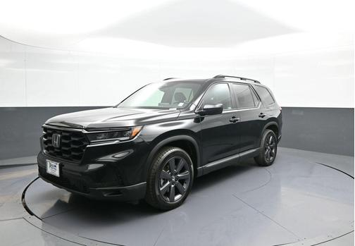 Crystal Black Pearl 2023 Honda Pilot AWD Sport