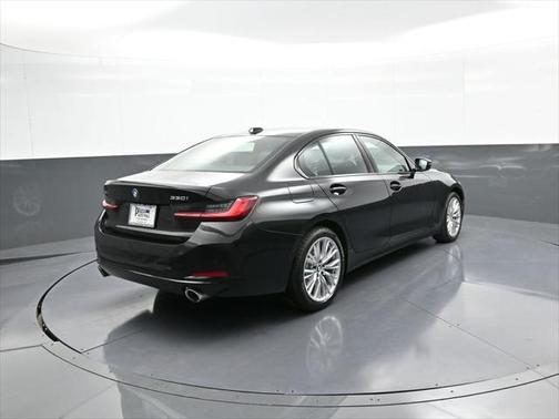 2023 BMW 330 xDrive