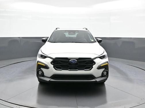 Crystal White Pearl 2024 Subaru Crosstrek Sport