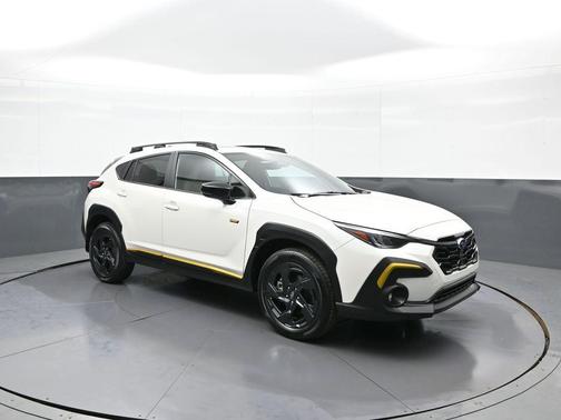Crystal White Pearl 2024 Subaru Crosstrek Sport