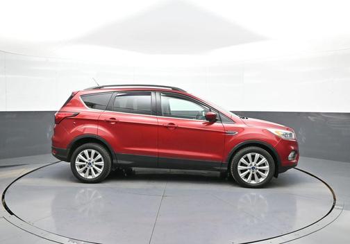Ruby Red Metallic Tinted Clearcoat 2019 Ford Escape SEL