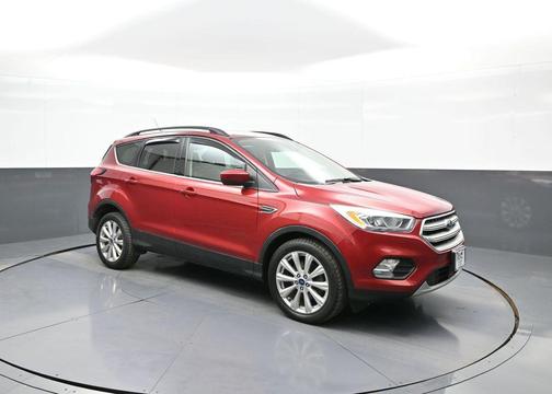Ruby Red Metallic Tinted Clearcoat 2019 Ford Escape SEL