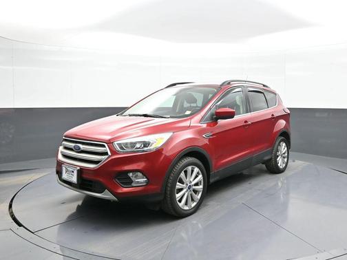 Ruby Red Metallic Tinted Clearcoat 2019 Ford Escape SEL