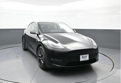 Solid Black 2025 Tesla Model Y Long Range Dual Motor All-Wheel Drive