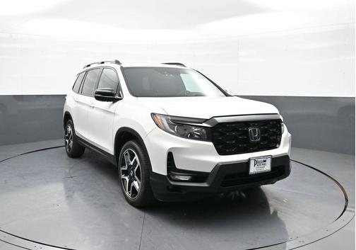2023 Honda Passport AWD Elite