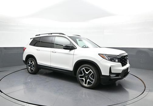 2023 Honda Passport AWD Elite