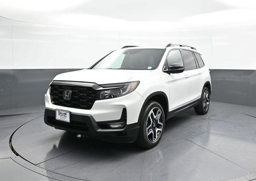 2023 Honda Passport AWD Elite