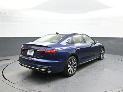 2022 Audi A4 40 Premium