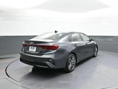 Gravity Gray 2024 Kia Forte GT-Line