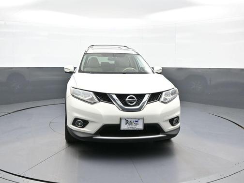 Moonlight White 2014 Nissan Rogue SL