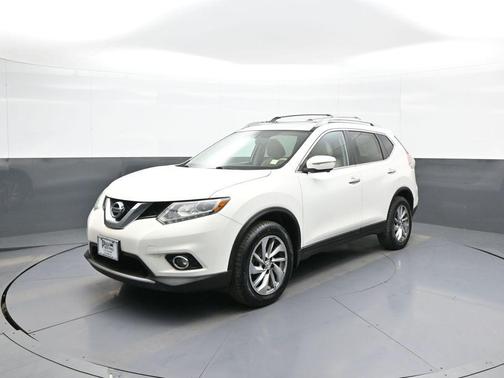 Moonlight White 2014 Nissan Rogue SL